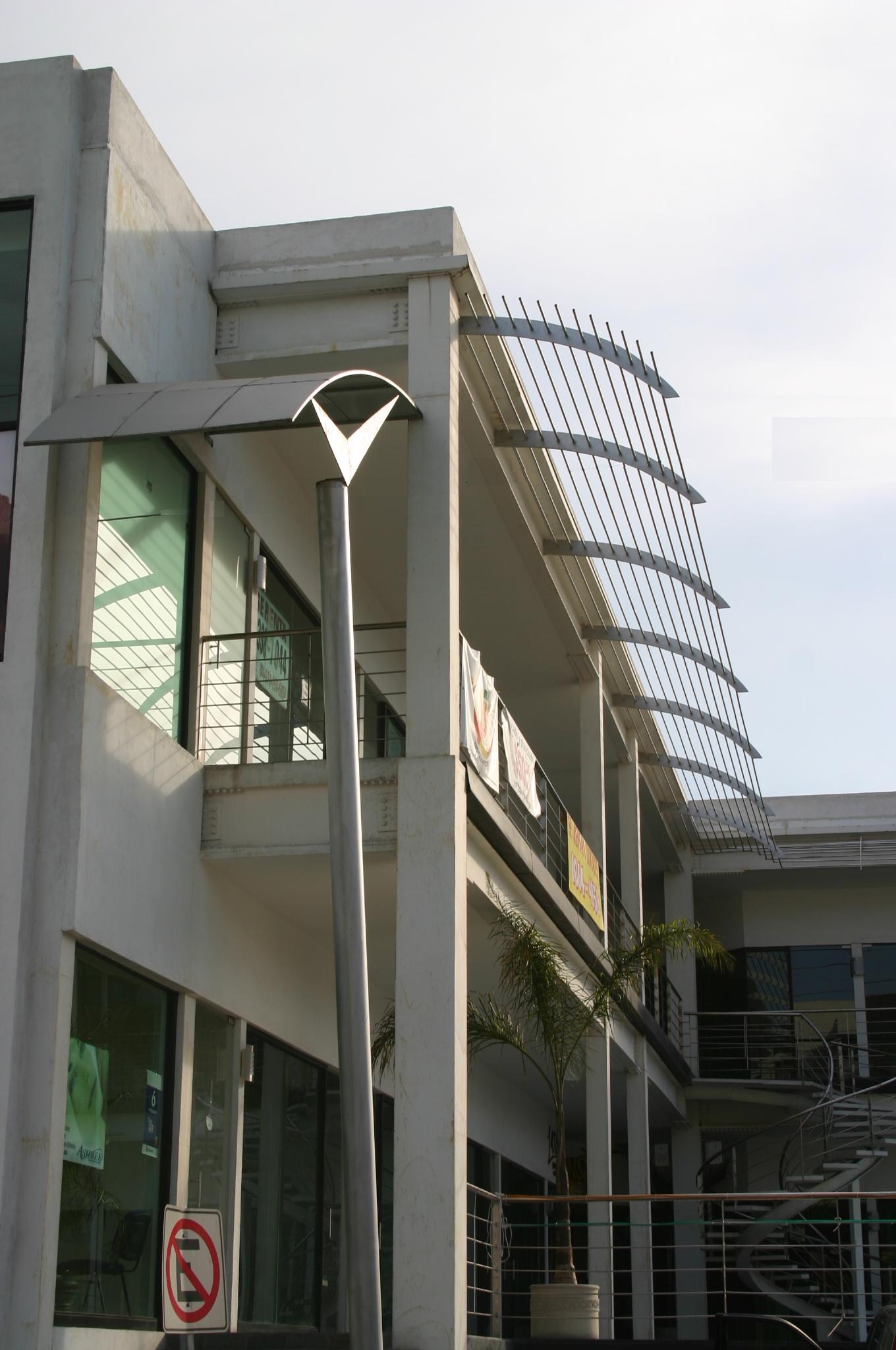 Plaza Colinas