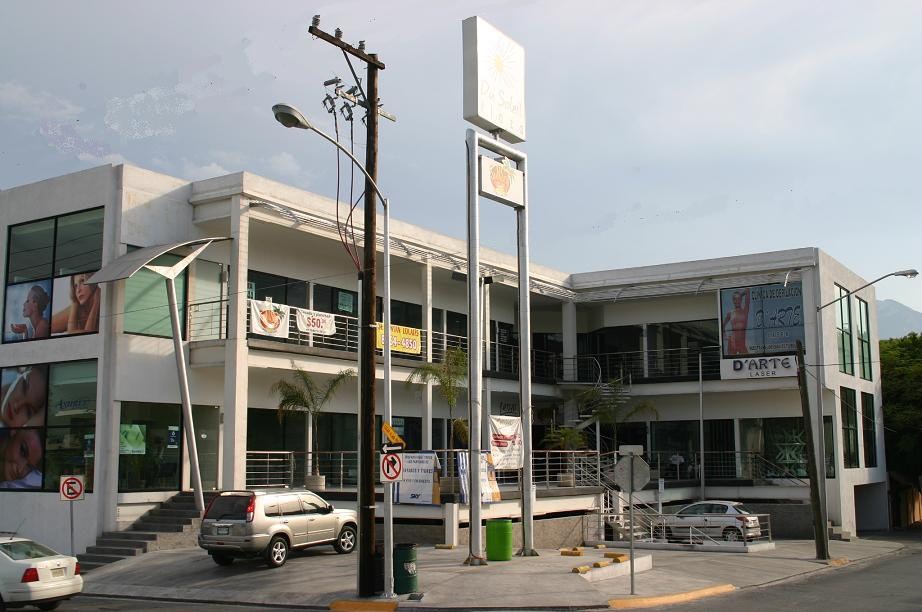 Plaza Colinas