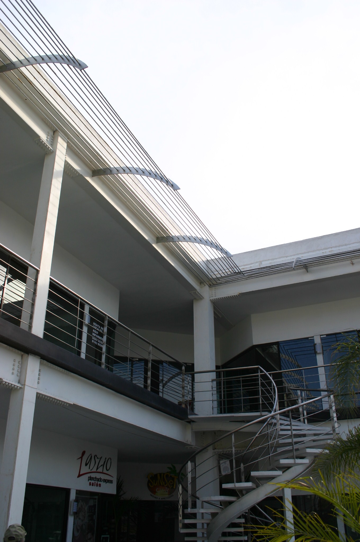 Plaza Colinas