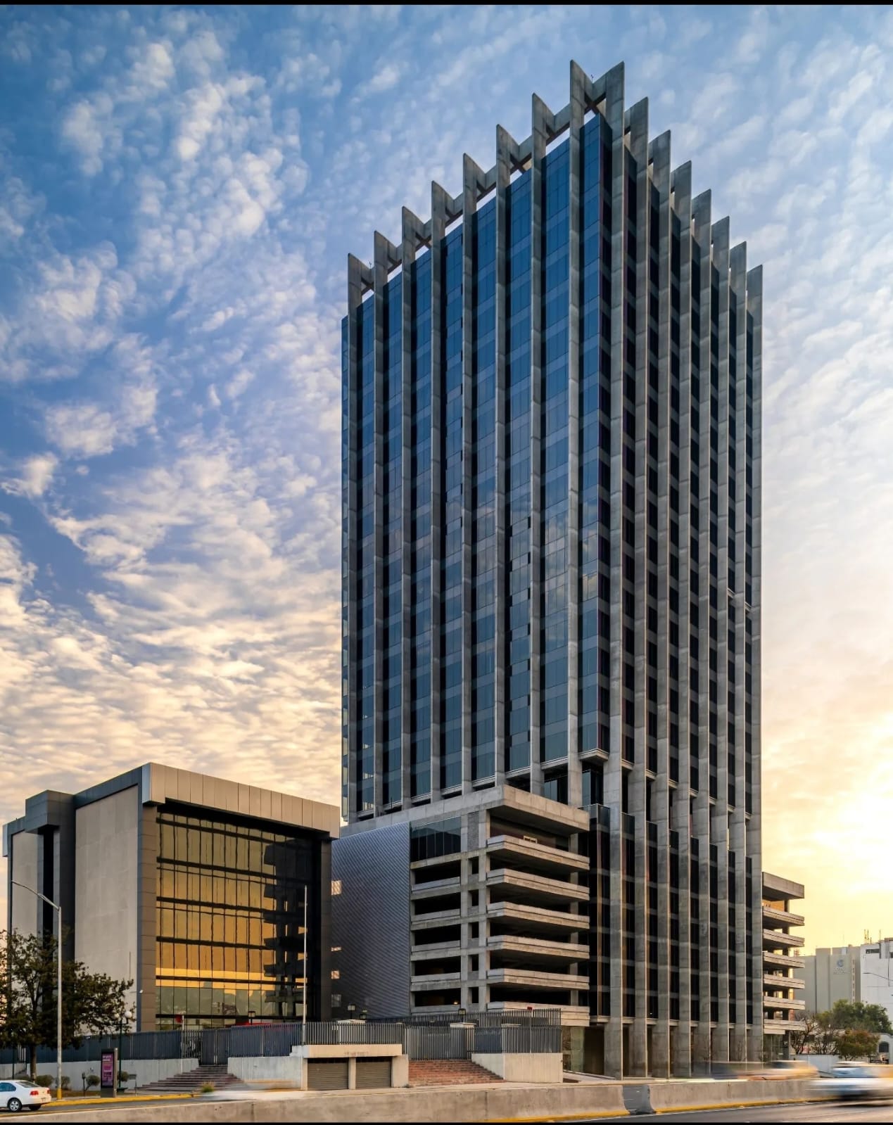 Torre 411